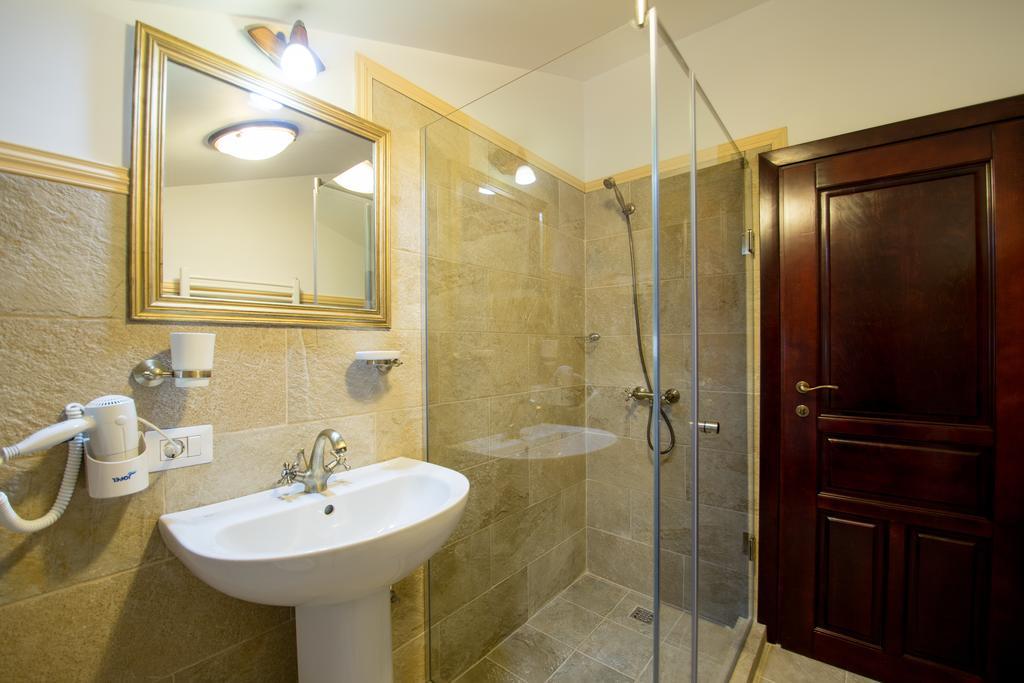 Pensiunea Oscar Focsani Room photo