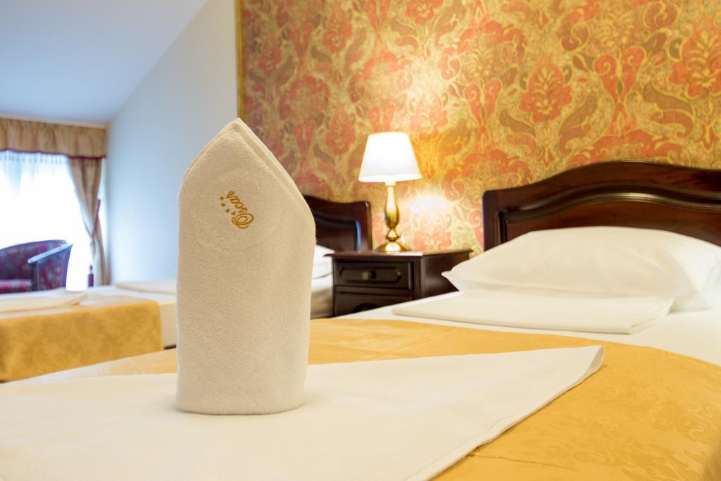 Pensiunea Oscar Focsani Room photo